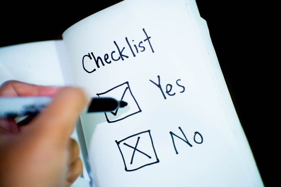 On-page SEO checklist with checkboxes - On-page SEO optimization